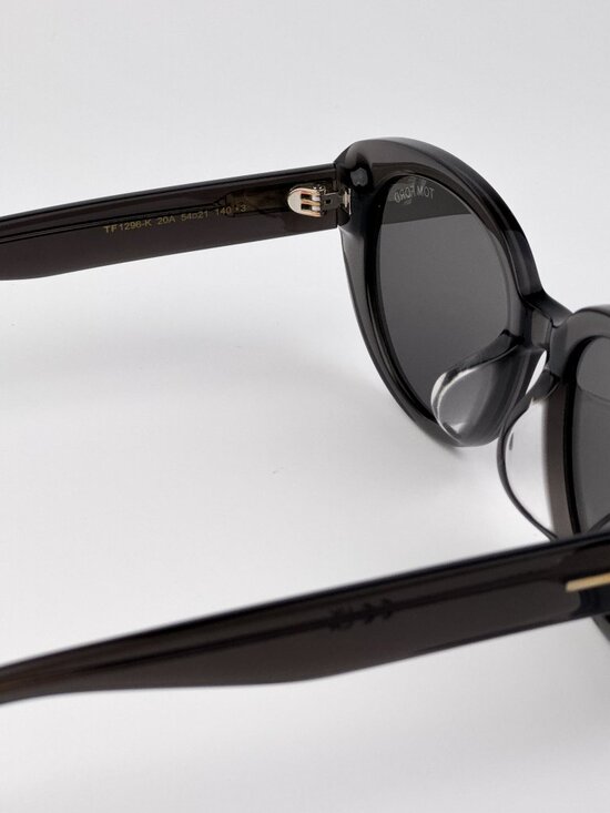 Tom Ford FT1296-K 20A Sunglasses – Transparent Grey Oval Frame Smoke Lenses main image 3